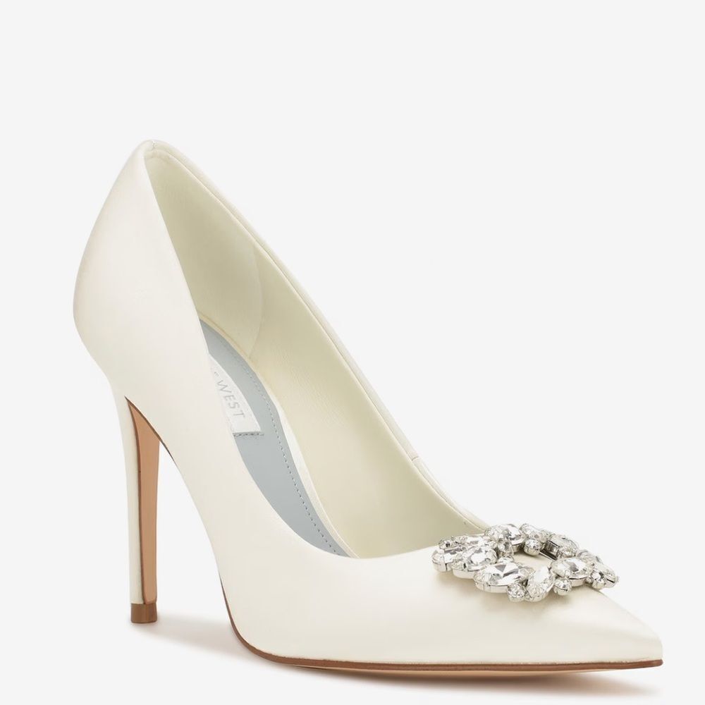 Nine West Fana Pump